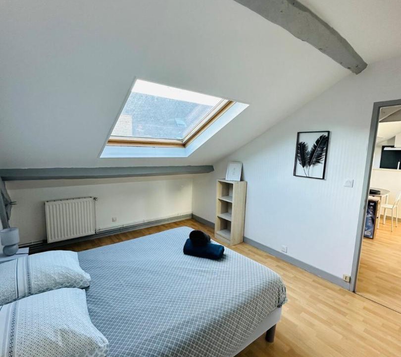 Photo of Bedroom in Charleville-Mezieres