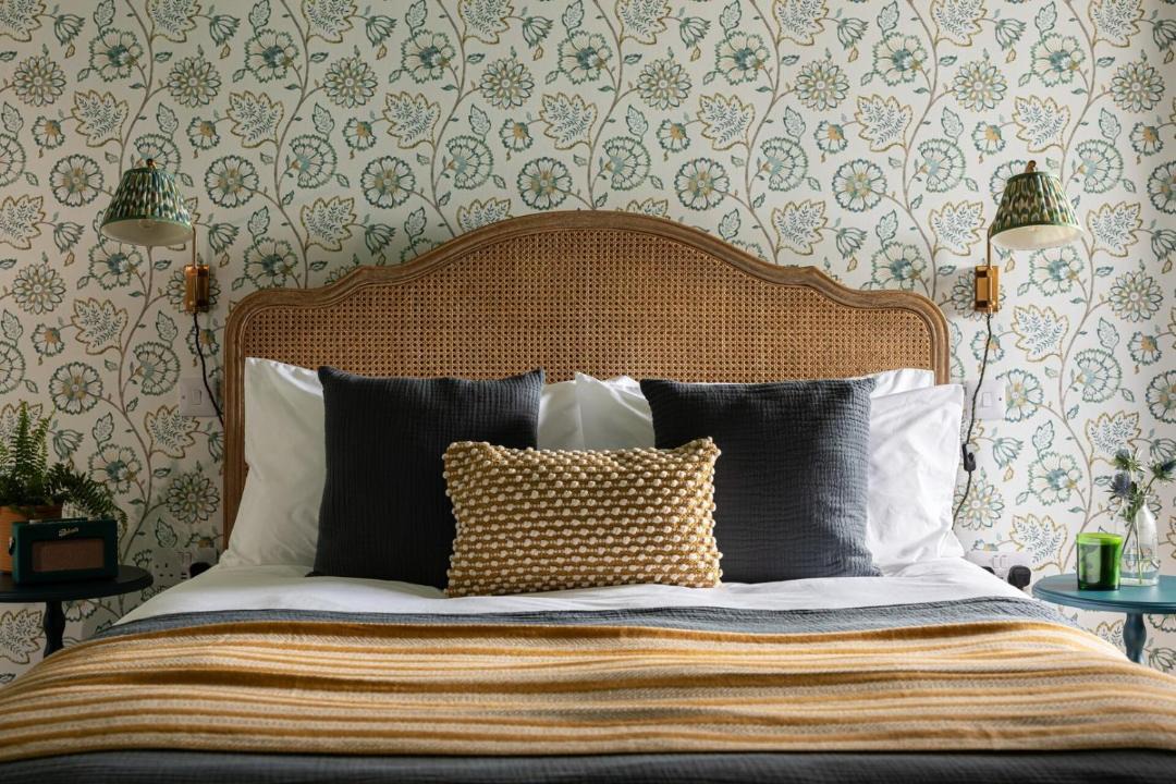 Photo of Bedroom in Alton