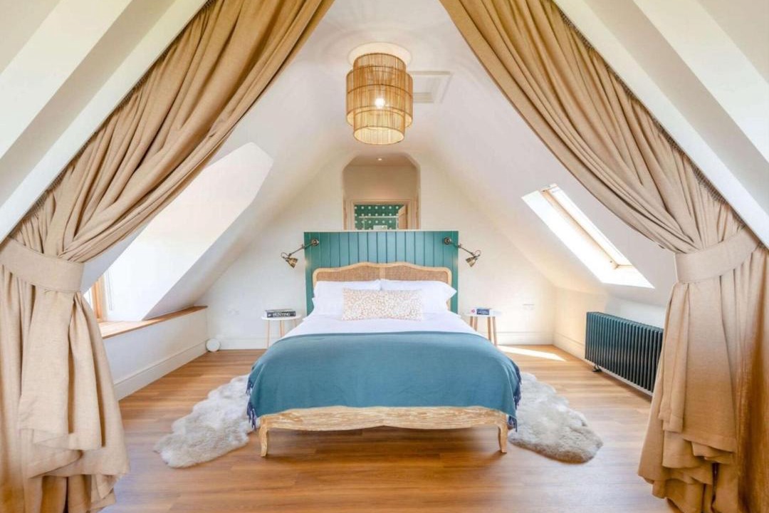 Photo of Bedroom in Alton