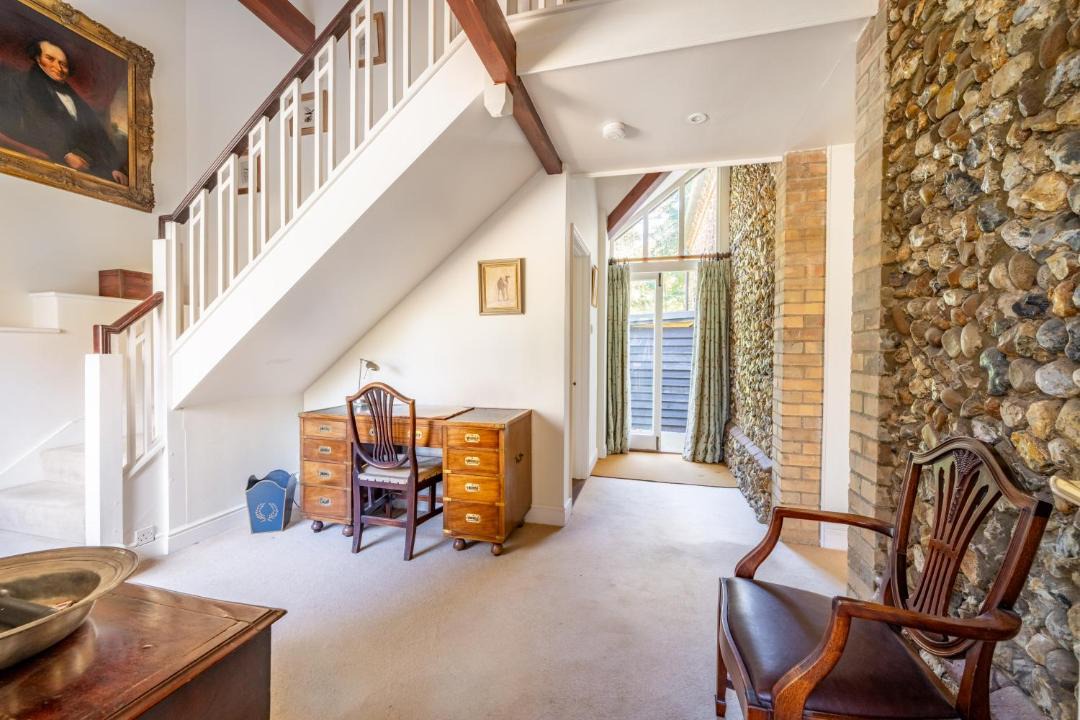 Photo of Others in Woodbridge