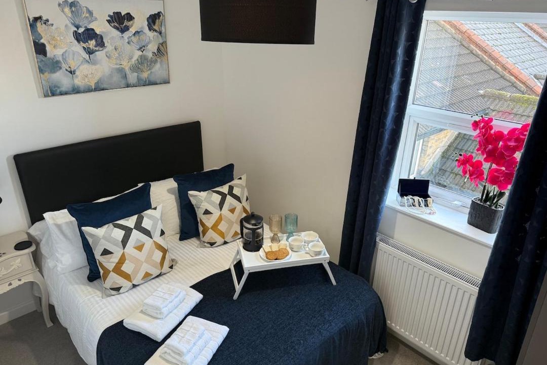 Photo of Bedroom in Watford Town Centre