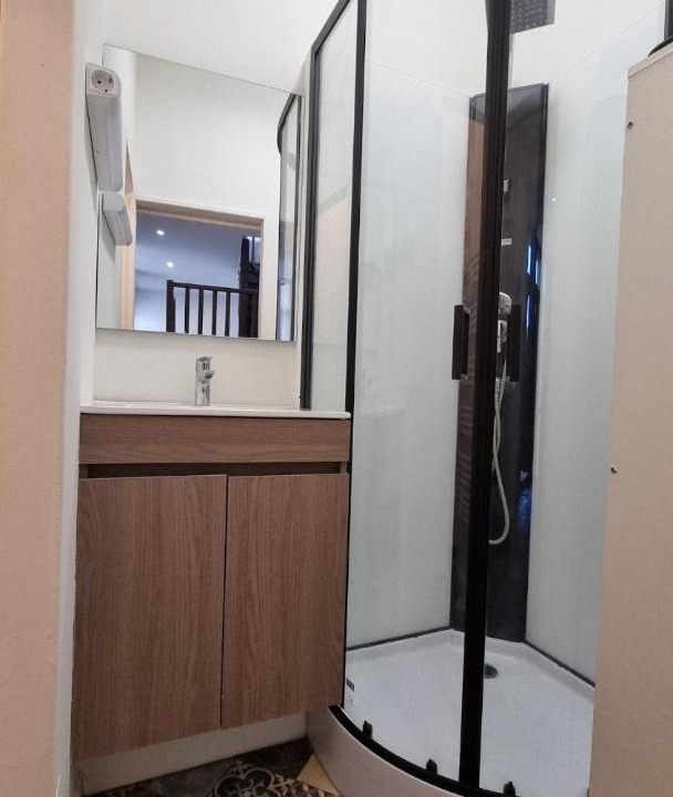 Photo of Bathroom in Bourbourg