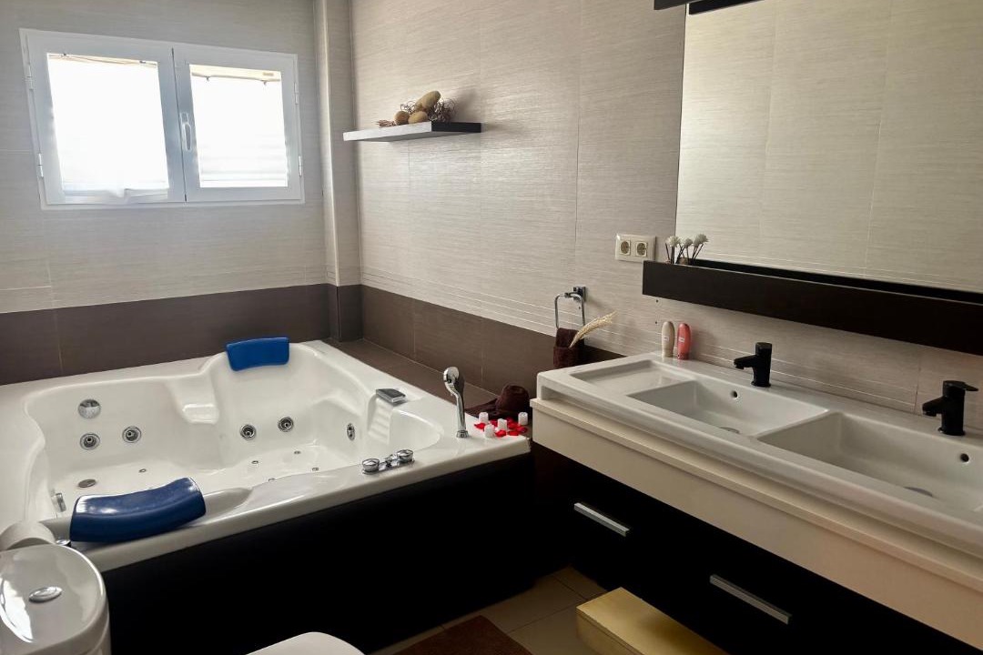 Photo of Bathroom in Moralet