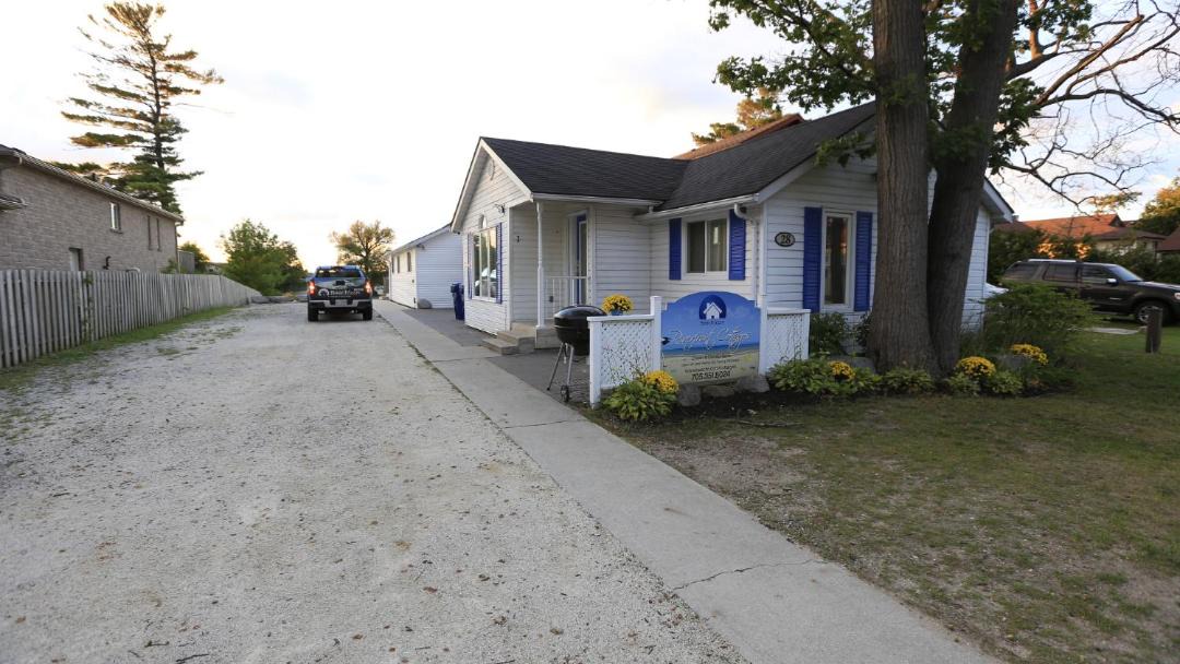 Photo of Others in Wasaga Beach