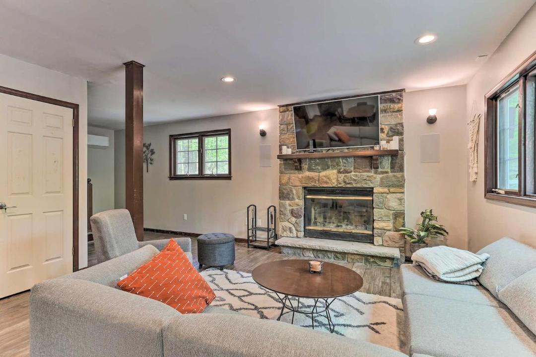 Photo of Others in Reeders