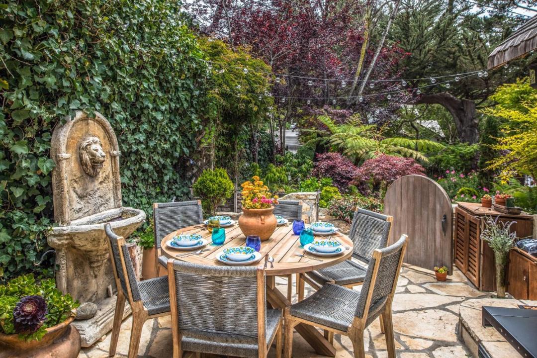 Photo of Patio Balcony in Northwest Carmel