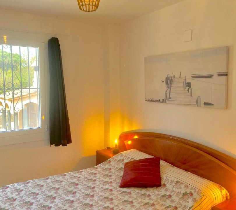 Photo of Bedroom in Mont Barbat