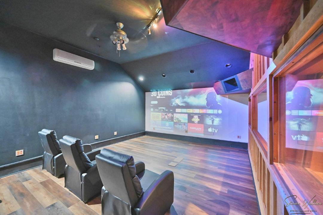 Photo of Livingroom in Canadensis