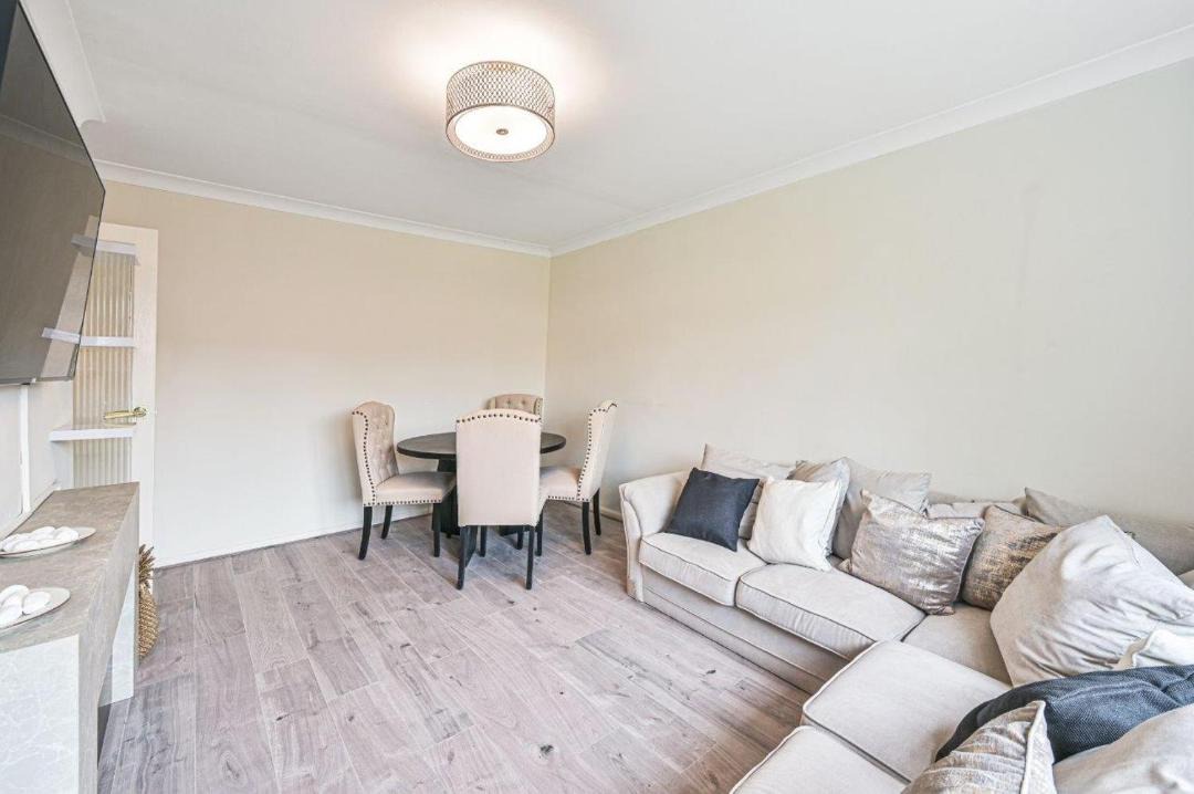 Photo of Others in High Barnet