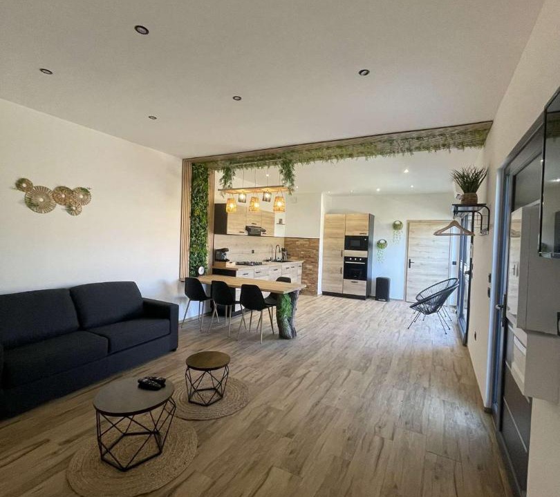 Photo of Others in Calais