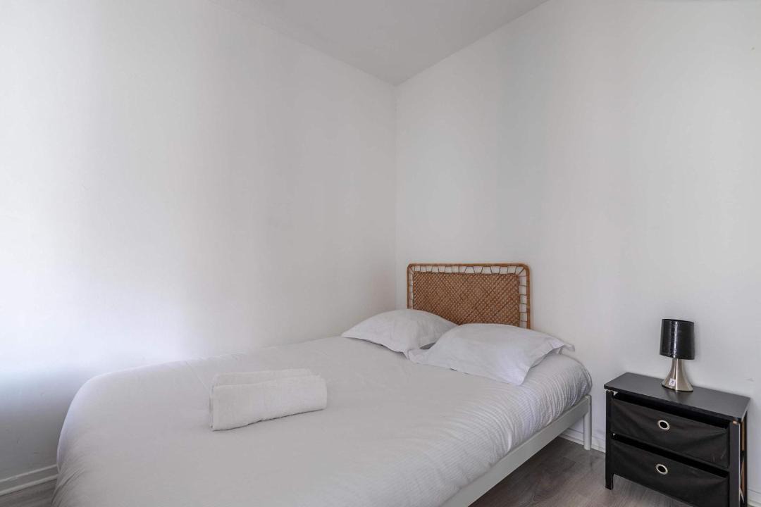 Photo of Bedroom in Le Bourget