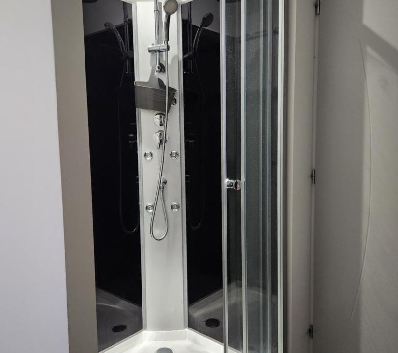 Photo of Bathroom in Juillan