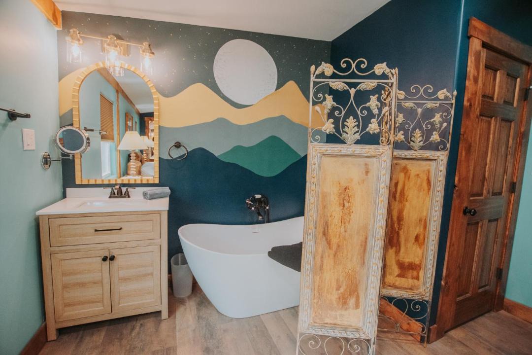 Photo of Bathroom in North Valley