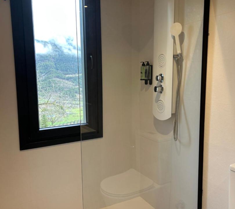 Photo of Bathroom in San Lorenzo de Morunys
