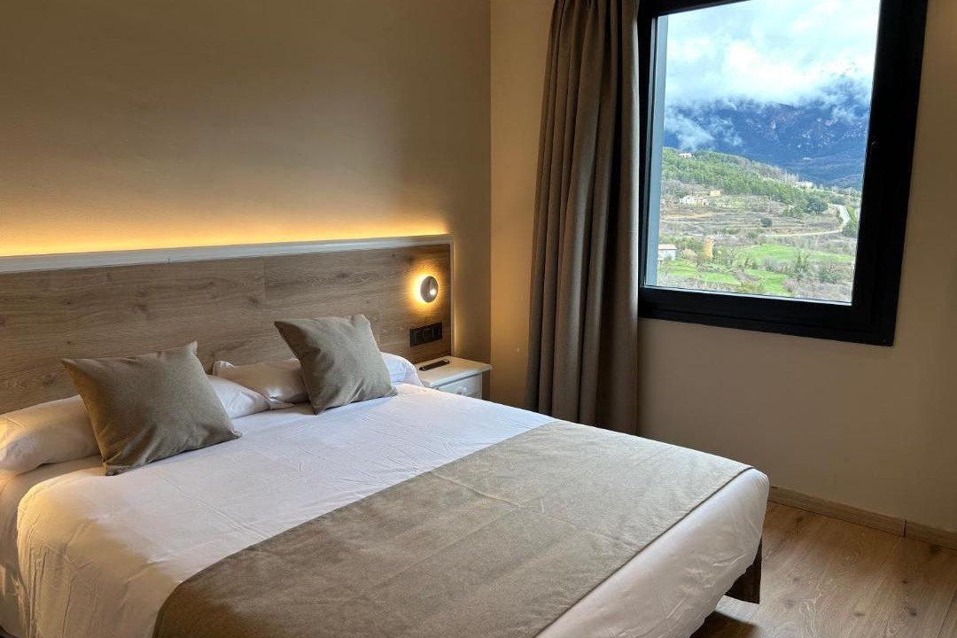 Photo of Bedroom in San Lorenzo de Morunys