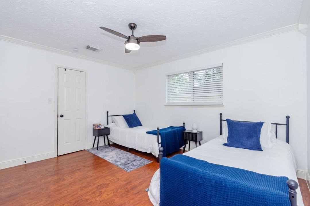 Photo of Bedroom in Ponderosa Forest