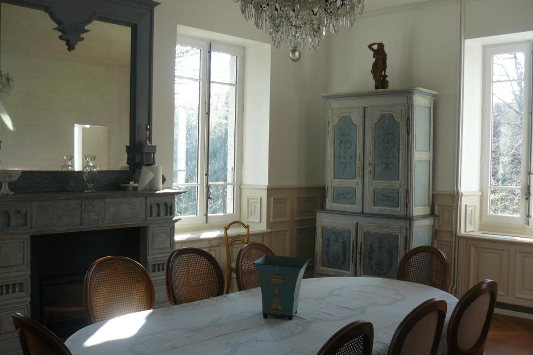 Photo of Others in Burlats