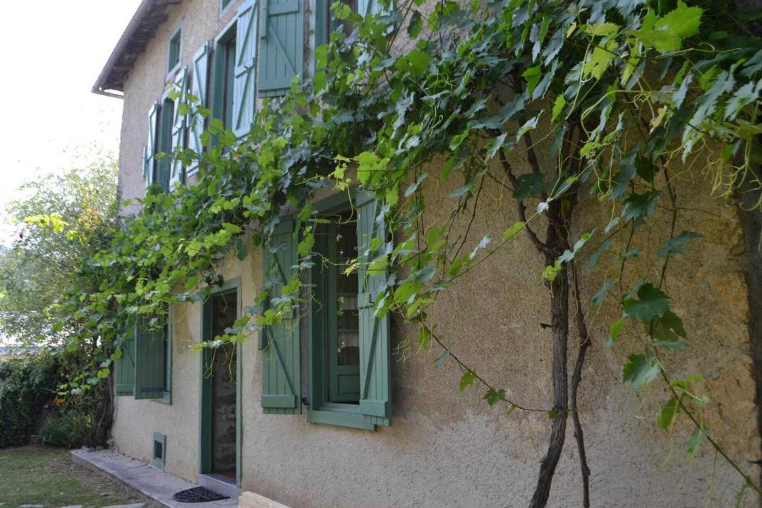 Photo of Others in Regades