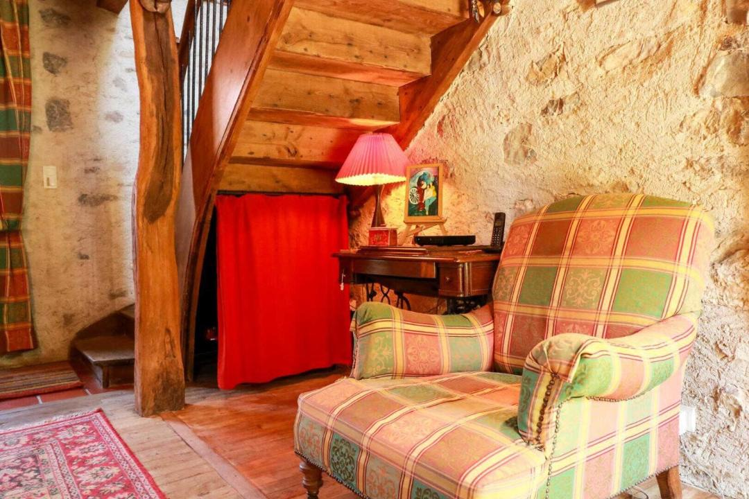 Photo of Others in Regades