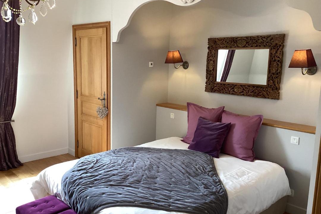 Photo of Bedroom in La Lucerne-dʼOutremer