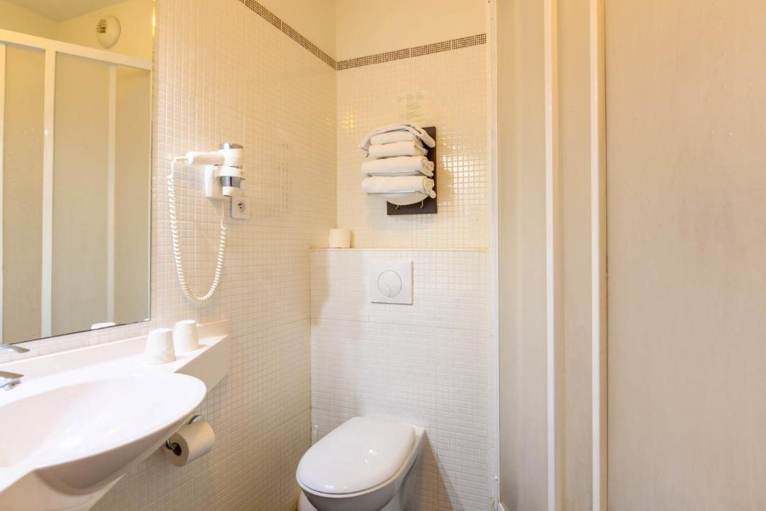 Photo of Bathroom in Thourotte