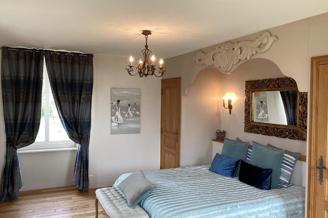 Photo of Bedroom in La Lucerne-dʼOutremer
