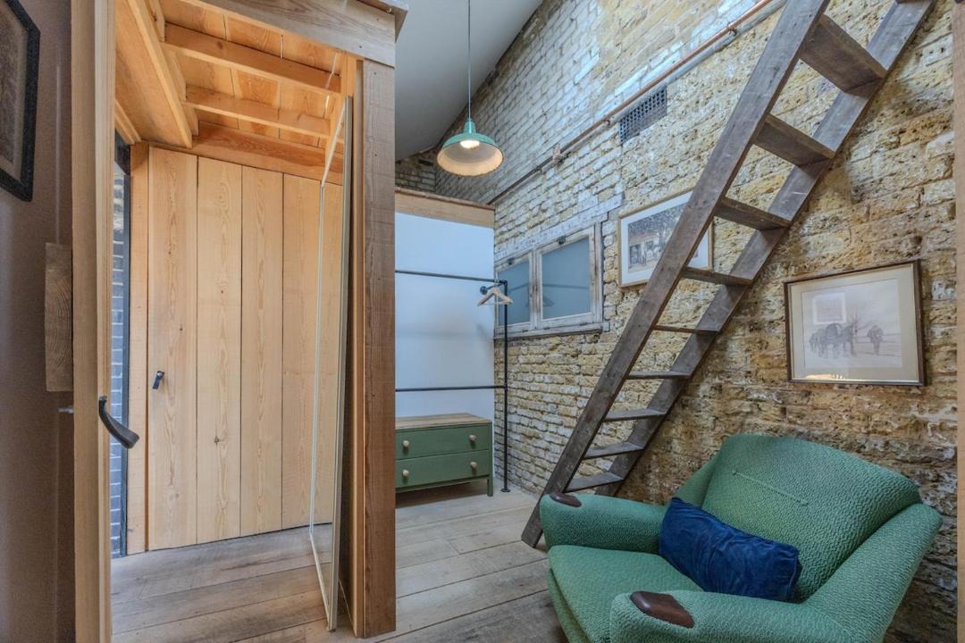 Photo of Others in Leigh-on-Sea