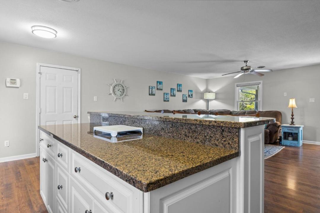 Photo of Kitchen in Straits