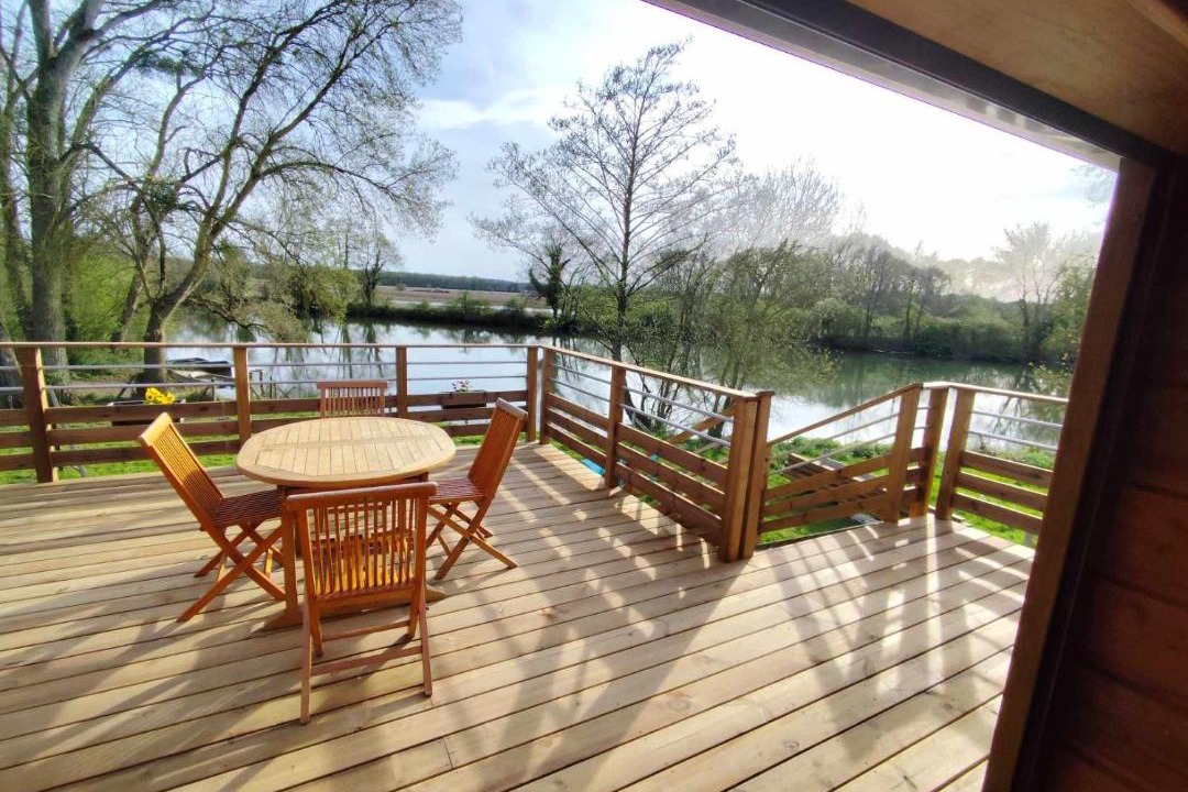 Photo of Patio Balcony in Luche-Pringe