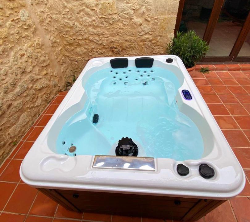 Photo of Others in Mansonville