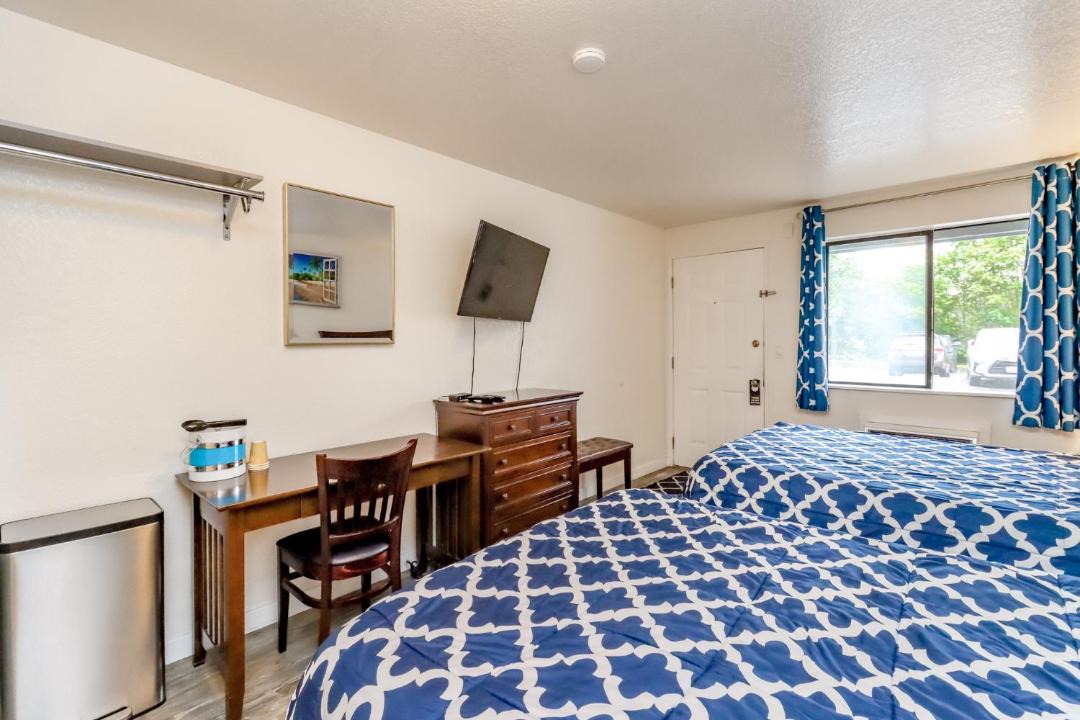 Photo of Bedroom in Belfair