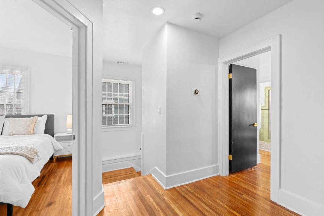 Photo of Bedroom in Lansing