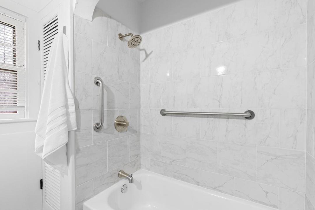 Photo of Bathroom in Lansing