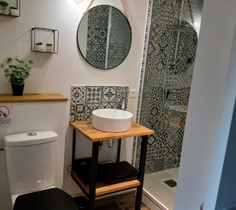 Photo of Bathroom in Montreverd