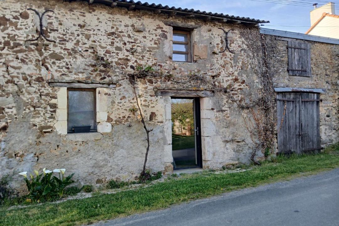 Photo of Others in Montreverd