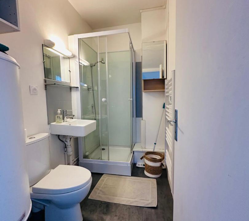 Photo of Bathroom in Charleville-Mezieres