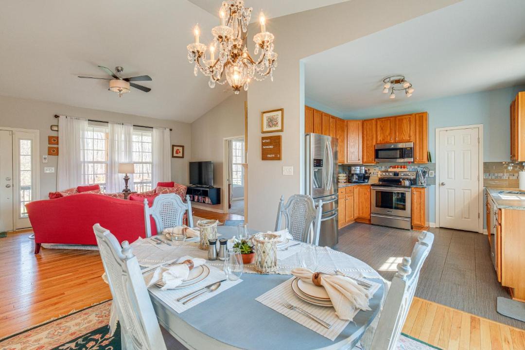Photo of Kitchen in Louisa
