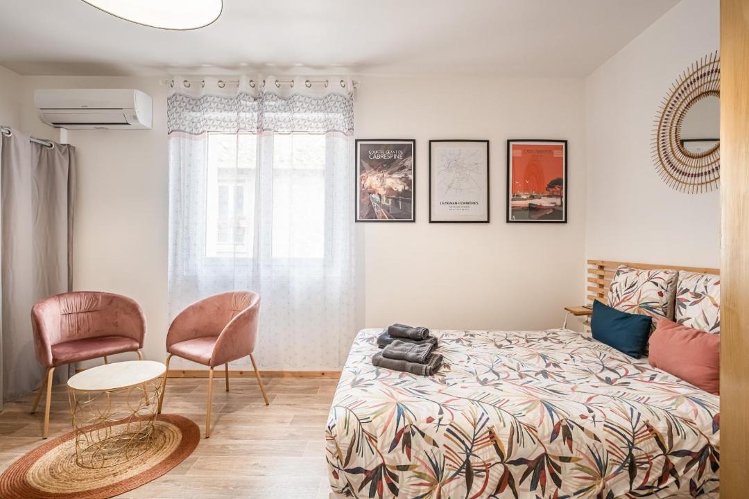 Photo of Bedroom in Lezignan-Corbieres