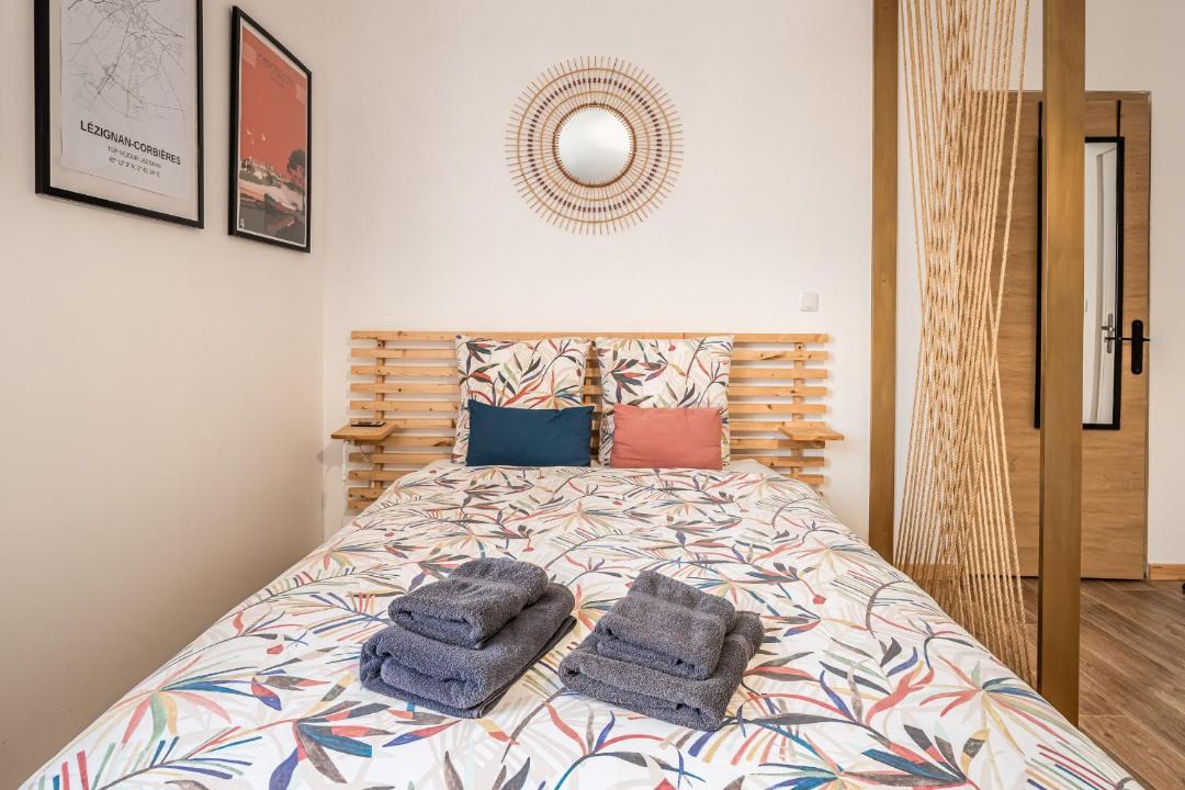 Photo of Bedroom in Lezignan-Corbieres