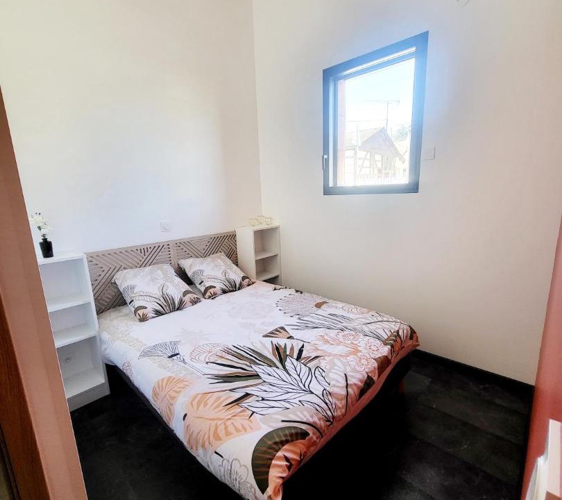 Photo of Bedroom in Saint-Leger-sous-Brienne