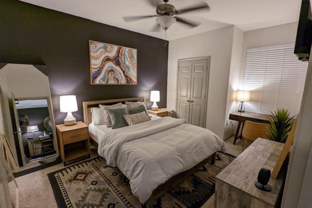 Photo of Bedroom in Nassau Bay