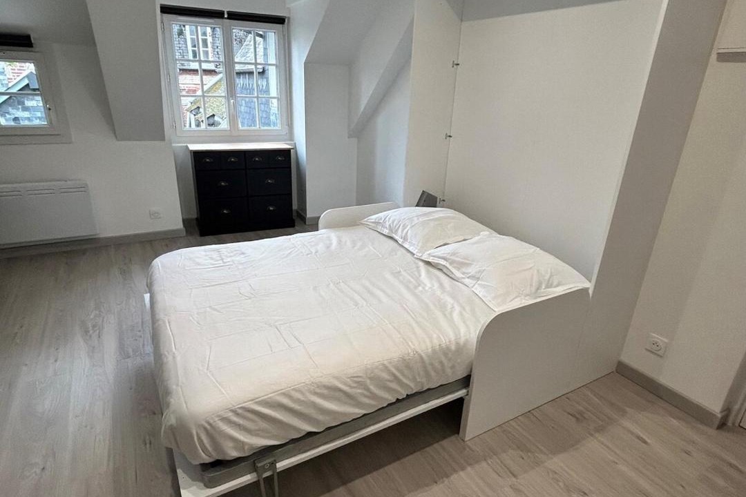 Photo of Bedroom in Pont-l'Eveque