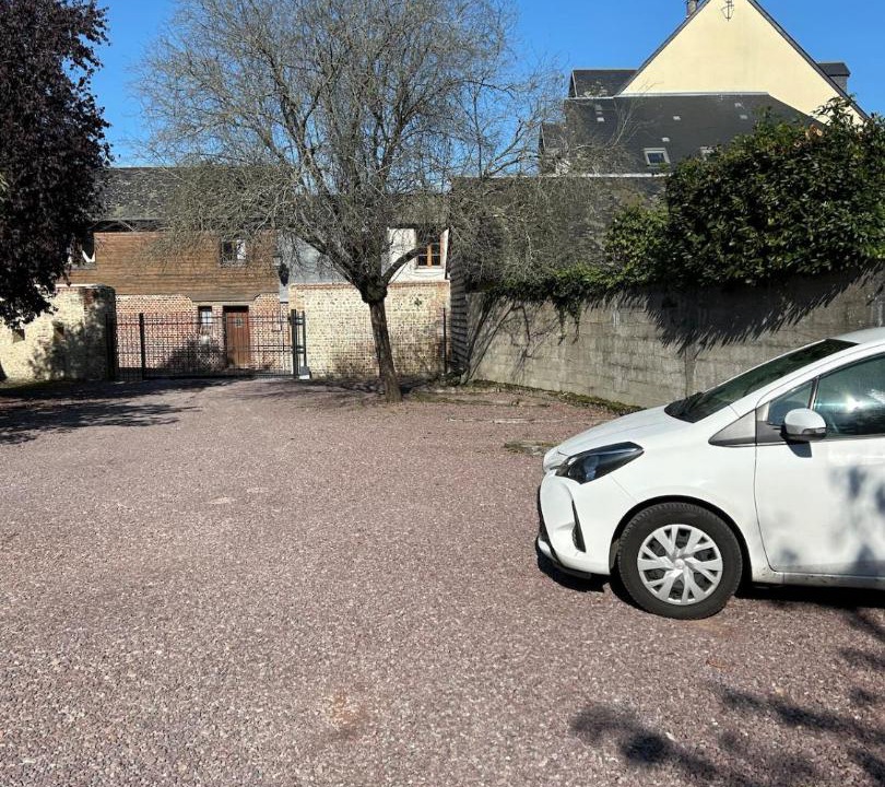 Photo of Others in Pont-l'Eveque