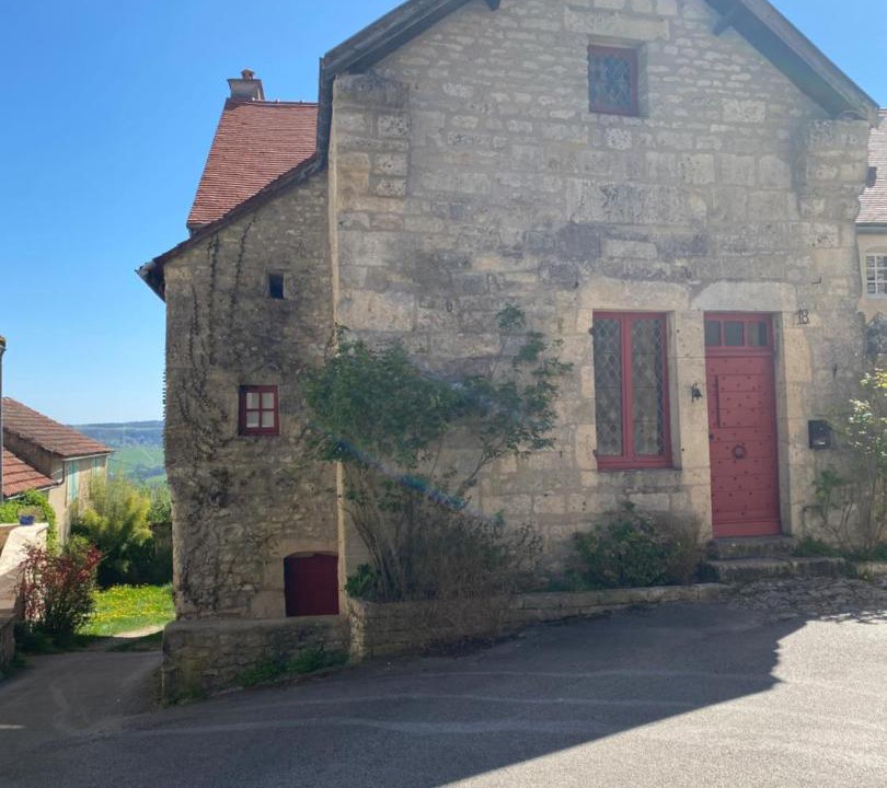 Photo of Others in Flavigny-sur-Ozerain