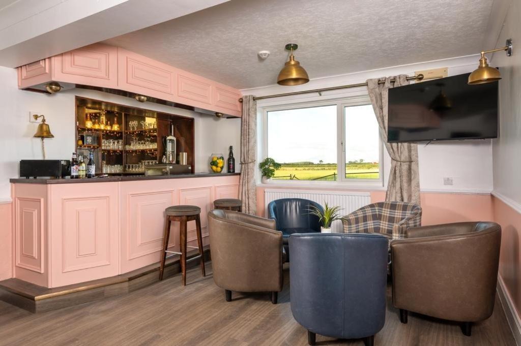 Photo of Others in Mealsgate