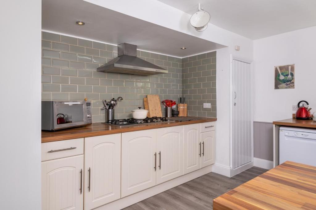 Photo of Kitchen in Mealsgate