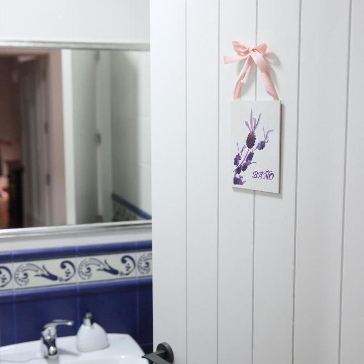 Photo of Bathroom in Villalba de la Sierra