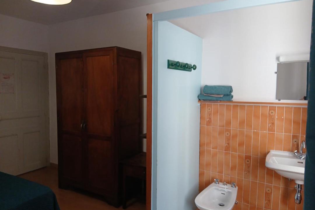 Photo of Bathroom in Saint-Andre-de-Rosans