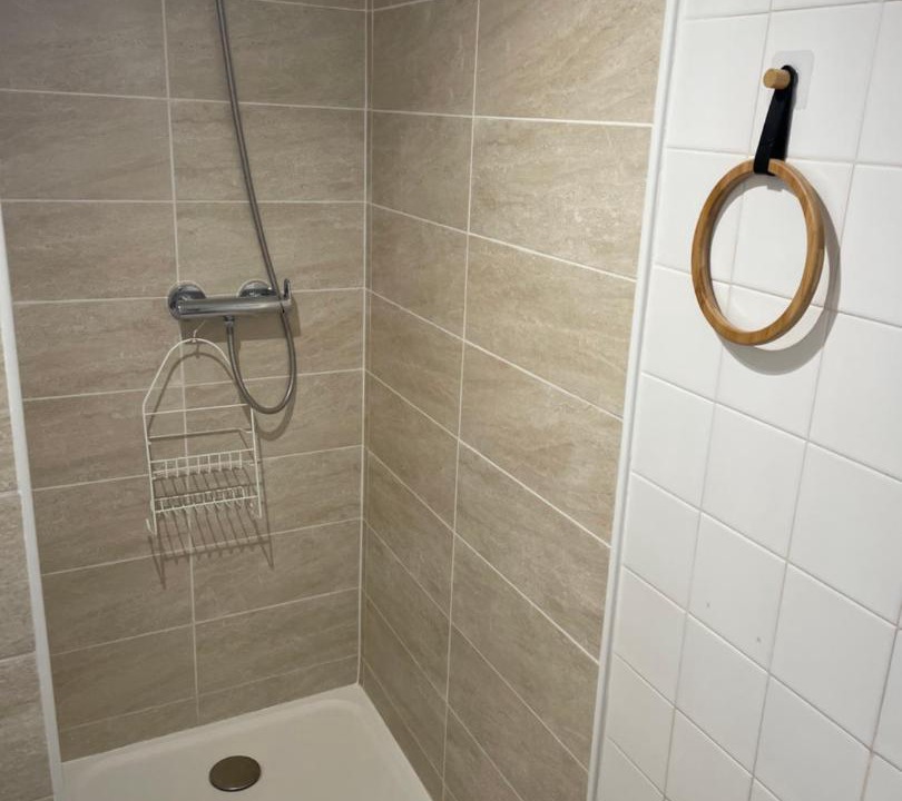 Photo of Bathroom in Venterol