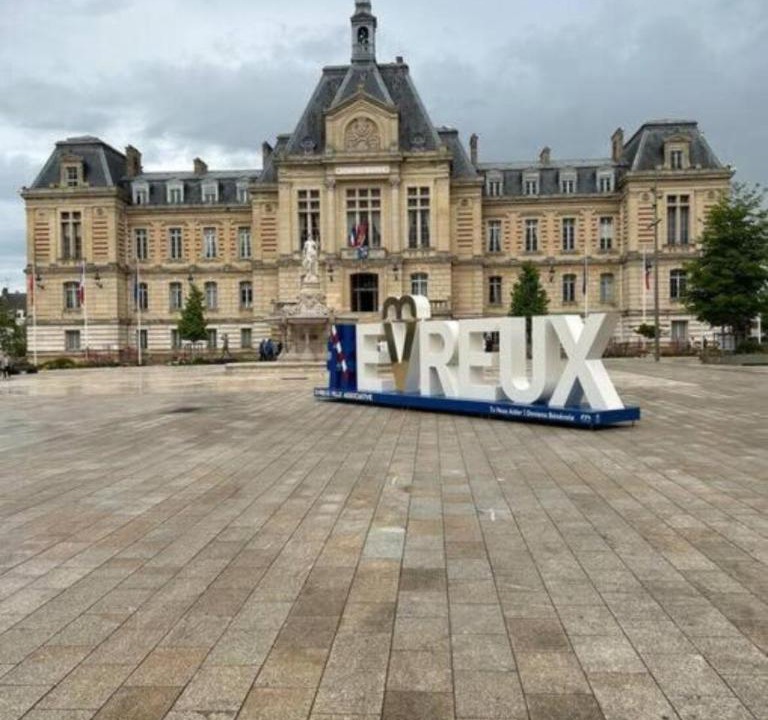 Photo of Others in Evreux
